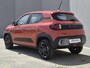 Dacia Spring Extreme 65 26.8 kWh / SOH 94% / Fabrieksgarantie tot 09-2026<100.000 km / Dealer Onderhouden / Achteruitrijcamera / Apple Carplay & Android Auto / Parkeersensoren voor en achter / Cruise Control /