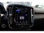 Volvo XC40 2.0 B4 Plus Dark | Achteropkomend verkeer waarschuwing | Apple Carplay & Android Auto | Autonomous Emergency Braking | Bots herkenning en activatie | Cruise control adaptief met Stop&Go en stuurhulp | Dodehoekdetectie met correctie | Electronic climate controle