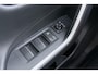 Toyota RAV4 2.5 Hybrid Bi-Tone | ACC | JBL Audio | Stoel+Stuurverwarming | Elektrische Achterklep | Keyless | LED | Camera | 18 Inch