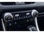 Toyota RAV4 2.5 Hybrid Bi-Tone | ACC | JBL Audio | Stoel+Stuurverwarming | Elektrische Achterklep | Keyless | LED | Camera | 18 Inch
