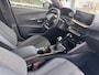 Peugeot 2008 100PK Allure | Camera | Navigatie | Keyless Entery / Start | Cruise Control | DAB | Apple Carplay / Android Auto | | Bluetooth telefoonvoorbereiding | Bots waarschuwing systeem | Hemelbekleding donker