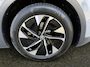 Volkswagen ID.4 Pro 77 kWh SOH 98%, Leer/Alcantara, Camera, All-in prijs incl. 12 Mnd. Bovag Garantie.