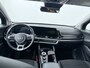 Kia Sportage 1.6 T-GDi Plug-in Hybrid AWD DynamicPlusLine - Schuif/kanteldak - Stoelverwarming - Stuurwielverwarming - AppleCarplay Android Auto - Fabrieksgarantie tot 06-2031 of 150.000km