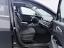 Kia Sportage 1.6 T-GDi Plug-in Hybrid AWD DynamicPlusLine - Schuif/kanteldak - Stoelverwarming - Stuurwielverwarming - AppleCarplay Android Auto - Fabrieksgarantie tot 06-2031 of 150.000km