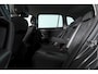 Volkswagen Tiguan 1.5 TSI 150 PK Life Business | Trekhaak | Dig. Cockpit | Adapt. Cruise | Stuur-+stoelverw. | Camera | PDC | NAV+App. Connect | ECC | LM 19" |