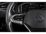 Volkswagen Tiguan 1.5 TSI 150 PK Life Business | Trekhaak | Dig. Cockpit | Adapt. Cruise | Stuur-+stoelverw. | Camera | PDC | NAV+App. Connect | ECC | LM 19" |