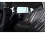 Volkswagen Tiguan 1.5 TSI 150 PK Life Business | Trekhaak | Dig. Cockpit | Adapt. Cruise | Stuur-+stoelverw. | Camera | PDC | NAV+App. Connect | ECC | LM 19" |