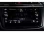 Volkswagen Tiguan 1.5 TSI 150 PK Life Business | Trekhaak | Dig. Cockpit | Adapt. Cruise | Stuur-+stoelverw. | Camera | PDC | NAV+App. Connect | ECC | LM 19" |