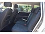 Volkswagen Touran 1.4 TSI Highline Automaat | Massagestoel | Navigatie | BSM | Camera | 12 mnd BOVAG garantie | Whatsapp 06-53188999