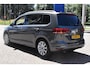 Volkswagen Touran 1.4 TSI Highline Automaat | Massagestoel | Navigatie | BSM | Camera | 12 mnd BOVAG garantie | Whatsapp 06-53188999