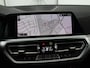 BMW 3-Serie 320i Executive Edition | Sport Line | Trekhaak | Harman/Kardon | Sfeerverlichting | Carplay | Half leder | Live Cockpit | Parkeerhulp | Navigatie | Climate control | Full LED | Bluetooth | Cruise control
