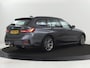 BMW 3-Serie 320i Executive Edition | Sport Line | Trekhaak | Harman/Kardon | Sfeerverlichting | Carplay | Half leder | Live Cockpit | Parkeerhulp | Navigatie | Climate control | Full LED | Bluetooth | Cruise control