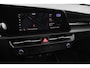 Kia Niro EV ExecutiveLine 64.8 kWh Leder Schuif-kantel dak Elektrische bedienbare achterklep DAB Led Camera Navigatie Climate control Cruise control