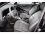 Kia Niro EV ExecutiveLine 64.8 kWh Leder Schuif-kantel dak Elektrische bedienbare achterklep DAB Led Camera Navigatie Climate control Cruise control