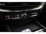 Volvo XC60 T8 Plug-in hybrid Ultra Black Edition | ACC | Panoramadak | Harman/Kardon | 360° Camera | Head-Up | Stoel+Stuurverwarming | 22 Inch