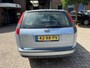 Ford Focus Wagon 1.8-16V Ambiente Flexifuel /bj/2007 / kleur: blauw / climate / cruise/ sportvelgen / APK 10/2026 / NAP 253030 km.