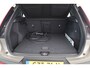 Volvo XC40 1.5 T4 211 PK Recharge R-Design |Trekhaak | 360 camera | Leer | Stoel + stuurverwarming | Elek. Stoelen |
