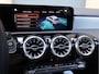 Mercedes-Benz A-klasse 250 e AMG Line Pano | Sfeerverlichting | ACC | Night Pack | 19” AMG Zwart
