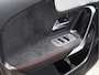 Mercedes-Benz A-klasse 250 e AMG Line Pano | Sfeerverlichting | ACC | Night Pack | 19” AMG Zwart