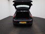 Volkswagen Golf 1.0 TSI Life | Apple Carplay / Android Auto | Sfeerverlichting | Parkeersensoren | Lichtmetalen Velgen |