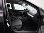 Volkswagen Golf 1.0 TSI Life | Apple Carplay / Android Auto | Sfeerverlichting | Parkeersensoren | Lichtmetalen Velgen |