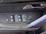 Peugeot 2008 1.2 PureTech Allure Automaat 130PK | 3D Cockpit | Camera | Carplay | Keyless |