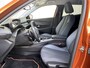 Peugeot 2008 1.2 PureTech Allure Automaat 130PK | 3D Cockpit | Camera | Carplay | Keyless |