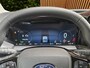 Ford Transit Custom Dubbel Cab. Grey Platinum | Leer | Spoilerpakket | Striping | AGR | Zwarte Accenten | Excl. sierstrippen carrosseriezijde