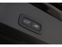 Volvo EX40 Twin Motor Plus Black Edition 82 kWh | Achterbank met armsteun en skiluik | Apple Carplay & Android Auto | Audio installatie premium | Cruise control adaptief met Stop&Go en stuurhulp | Electronic climate controle | Metaal-/micakleur | Warmtepomp