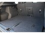 Volvo EX40 Twin Motor Plus Black Edition 82 kWh | Achterbank met armsteun en skiluik | Apple Carplay & Android Auto | Audio installatie premium | Cruise control adaptief met Stop&Go en stuurhulp | Electronic climate controle | Metaal-/micakleur | Warmtepomp