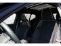 Volvo EX40 Twin Motor Plus Black Edition 82 kWh | Achterbank met armsteun en skiluik | Apple Carplay & Android Auto | Audio installatie premium | Cruise control adaptief met Stop&Go en stuurhulp | Electronic climate controle | Metaal-/micakleur | Warmtepomp