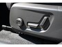 Volvo EX40 Twin Motor Plus Black Edition 82 kWh | Achterbank met armsteun en skiluik | Apple Carplay & Android Auto | Audio installatie premium | Cruise control adaptief met Stop&Go en stuurhulp | Electronic climate controle | Metaal-/micakleur | Warmtepomp