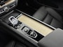 Volvo XC60 T8 Plug-in hybrid AWD Ultra Dark Exec. Ed. | 22" | Heico Diffusor | Getint & Gelamineerd Glas | Alarmklasse 3 | Black Edition Interieur | Luchtvering | Bowers & Wilkins | Geventileerd Nappa | Massagestoelen | Head-Up | 360 Camera | Elektr. verst.