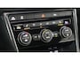 Volkswagen T-Roc 1.5 TSI 150pk Sport Business R-line DSG / Panoramadak / Camera / Adaptive Cruise / BEATS
