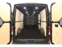 Volkswagen Crafter 2.0 TDI 140PK L3H2 | Airco | Carplay | Trekhaak | Parkeersens. | Navi