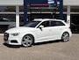 Audi A3 Sportback 1.0 TFSI Sport S Line Edition / Automaat / NL-Auto / Cruise-Control / Climate-Control / LED / Radio-Bluetooth / Navi / PDC V+A / Camera / 18'' LMV / All-Seasons / ENZ.