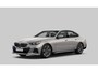 BMW i5 eDrive40 M Sport | Orig. NL | Driving Assistant Plus | Lederen Bekleding | Ambient verlichting |