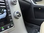 Volvo XC60 D4 191pk Automaat Polar+ / 1e Eig. / Niveauregeling / ACC / BLIS / Panoramadak / Afn. Trekhaak / Sportleder / Xenon / Elektr. Stoelen / Flippers / PDC + Camera / Verw. Voorruit /