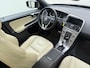 Volvo XC60 D4 191pk Automaat Polar+ / 1e Eig. / Niveauregeling / ACC / BLIS / Panoramadak / Afn. Trekhaak / Sportleder / Xenon / Elektr. Stoelen / Flippers / PDC + Camera / Verw. Voorruit /