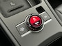 Volkswagen T-Roc R-Line First Edition 1.5 eTSI 150pk DSG Automaat Panoramadak, Harman Kardon audio, Adaptive cruise control, LED matrix koplampen, Lederen bekleding, Black style