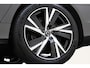 Volvo V90 T6 PLUG-IN HYBRID AWD PLUS DARK *LONG RANGE!* -HARMAN/KARDON|CAMERA|KINDERZITJES|PRIVACY.GLAS|TREKHAAK|WOOL.BLEND|GOOGLE|SoH:100%