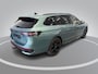 Volkswagen Passat Variant 1.5 eTSI 272pk DSG R-Line Edition · Panoramadak · Camera · Inklap. Trekhaak · Harman Kardon Sound · Head-Up Display · Massagefunctie · Garantie t/m 13-03-2030 of 100.000km