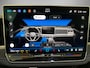 Volkswagen Passat Variant 1.5 eTSI 272pk DSG R-Line Edition · Panoramadak · Camera · Inklap. Trekhaak · Harman Kardon Sound · Head-Up Display · Massagefunctie · Garantie t/m 13-03-2030 of 100.000km