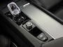 Volvo XC60 2.0 T6 Plug-in hybrid AWD Plus Dark Panoramadak, 360 Camera, Navi, Harman/Kardon, Memory stoelen, Elektrische achterklep, Stoel/Stuur verwarming