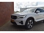 Volvo XC40 B3 177PK Core | 19" | Trekhaak | All-Season | Lighting | Power Seats |