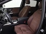 Mercedes-Benz B-klasse 200 AMG Line Premium Plus /Panoramadak /Memory /360 Camera /19 Inch /Elek. Trekhaak