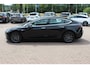 Tesla Model 3 Long Range AWD 75 kWh / SoH 86,8% / Trekhaak / Autopilot / Panoramadak / Camera / Premium Audio / 18'' / Leder / Stoel+Stuurverwarming / ACC