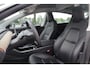 Tesla Model 3 Long Range AWD 75 kWh / SoH 86,8% / Trekhaak / Autopilot / Panoramadak / Camera / Premium Audio / 18'' / Leder / Stoel+Stuurverwarming / ACC