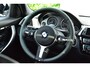 BMW 3-Serie 318i High Executive | M-Pakket | Schuif/Kanteldak | Leer | Led |