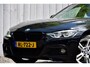 BMW 3-Serie 318i High Executive | M-Pakket | Schuif/Kanteldak | Leer | Led |